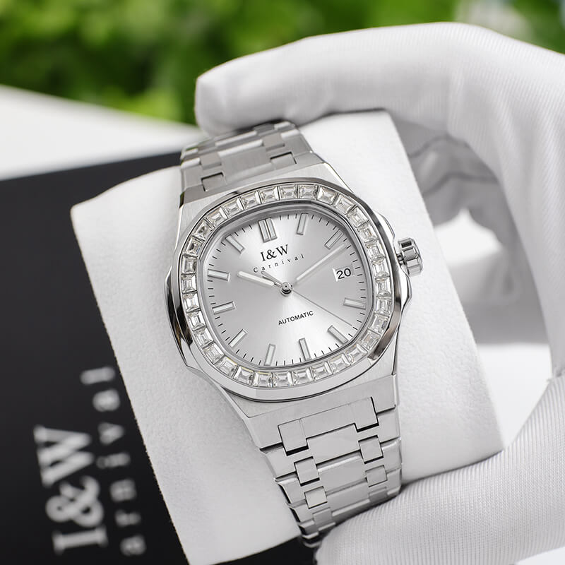 Đồng hồ Carnival.watch xuất xứ từ đâu? Chất lượng và giá cả như thế nào?